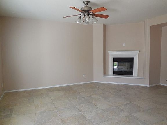 4th image of 28818 Sherborn Ct