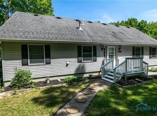 108 Riverside Ave, Defiance, OH 43512