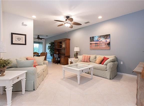 4th image of 3240 Cottonwood Bnd APT 203