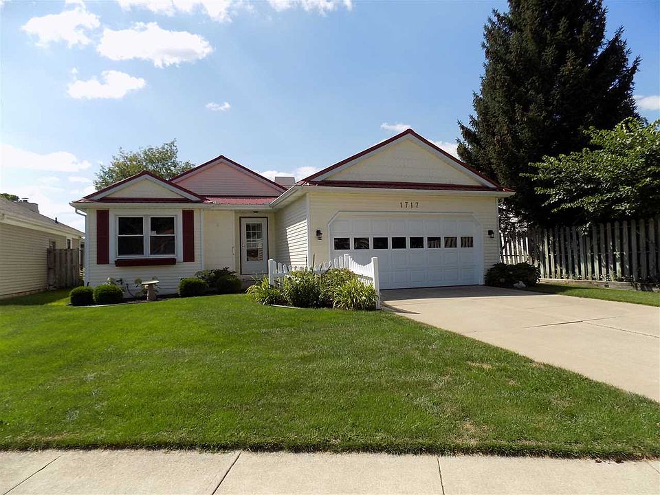 1st image of 1717 Woodland Dr