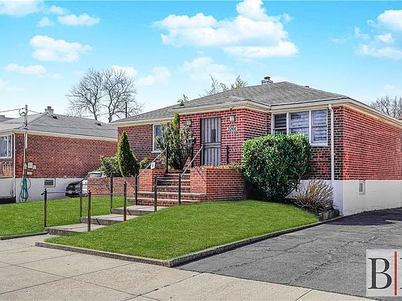 3rd image of 2266 E 63rd St