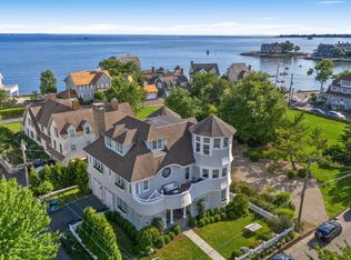 8 Parkview Rd, Norwalk, CT 06853