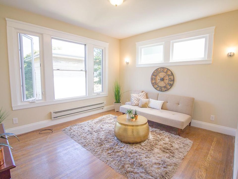1st image of 179 Dolores St