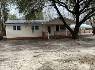 2229 Grants Mill Rd W, Wallace, SC 29596