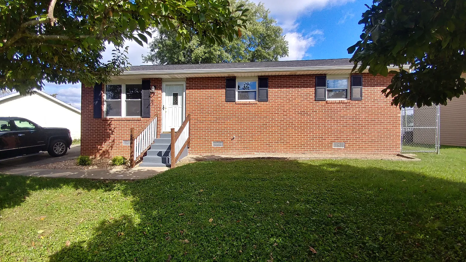 408 7th Ave photo 1