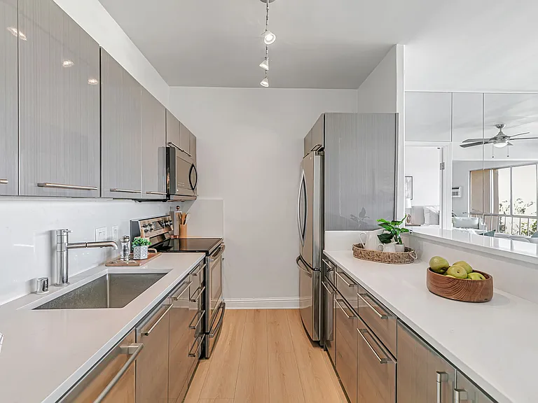 1700 Civic Center Dr #707 — Photo 24
