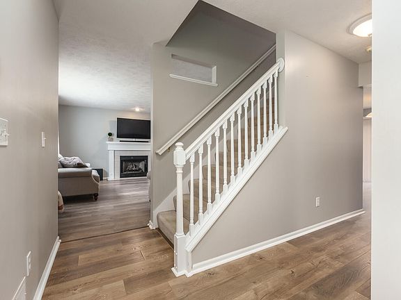 2nd image of 188 Apple Blossom Ln