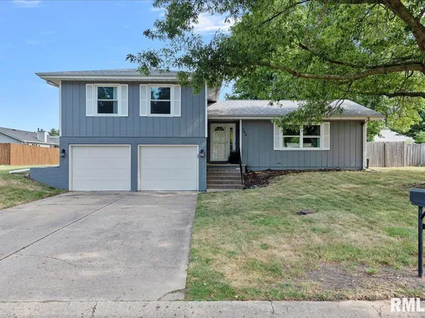 705 Stonehill Dr, Sherman, IL 62684