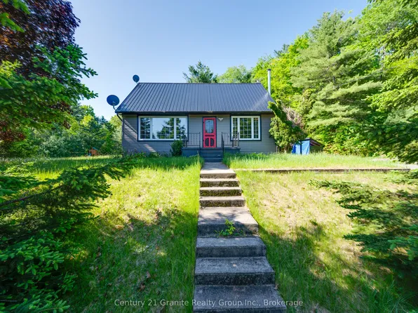 26733 South St #62, Douro Dummer, ON K0L 3A0
