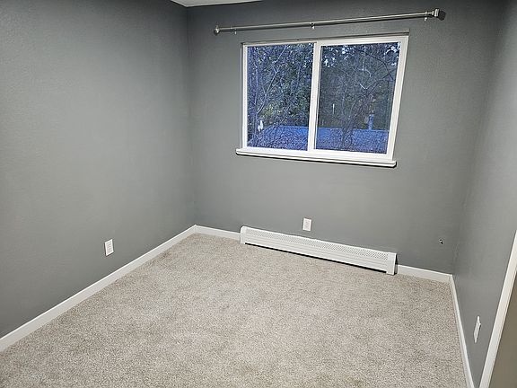 5th image of 534 N Bliss St APT 2