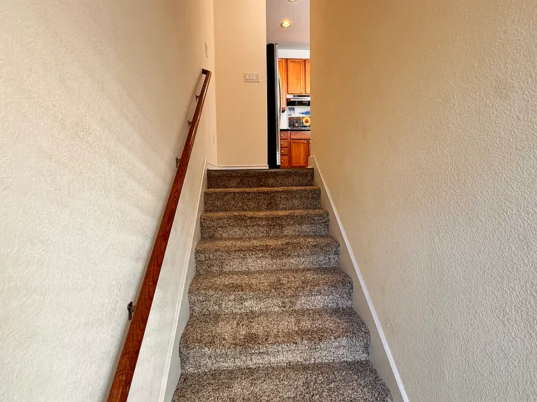 2116 Grove Park Ln — Photo 14