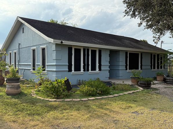 7125 N Mile 4.5 W