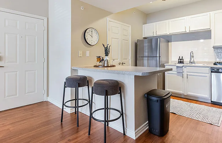 Bristol Place Apartment Homes — Photo 3
