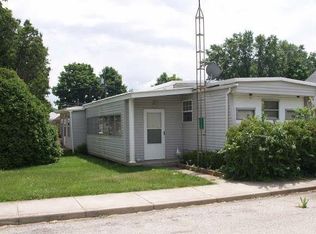 114 Vine St, Ludlow Falls, OH