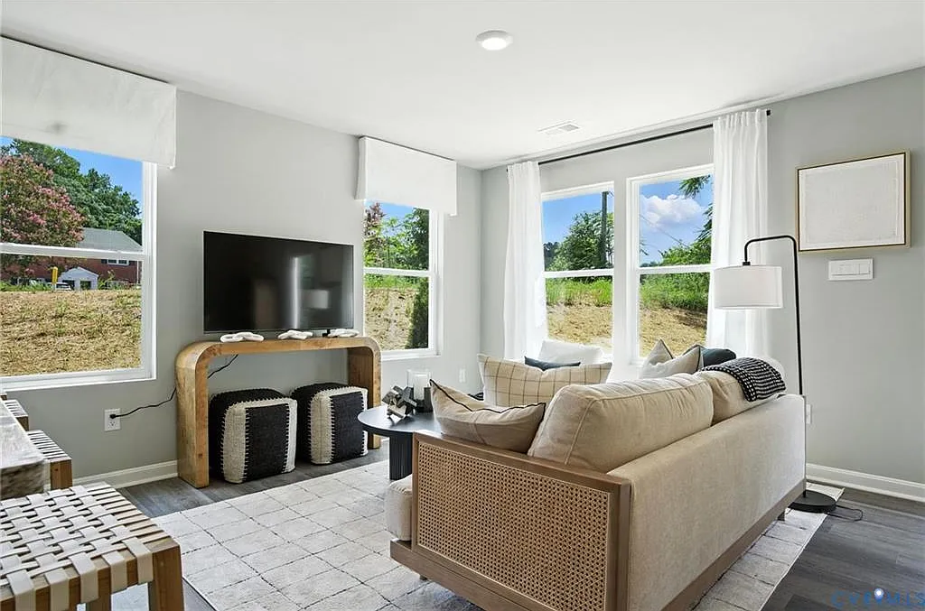 3587 Perrins Hill Way - 1 — Photo 4