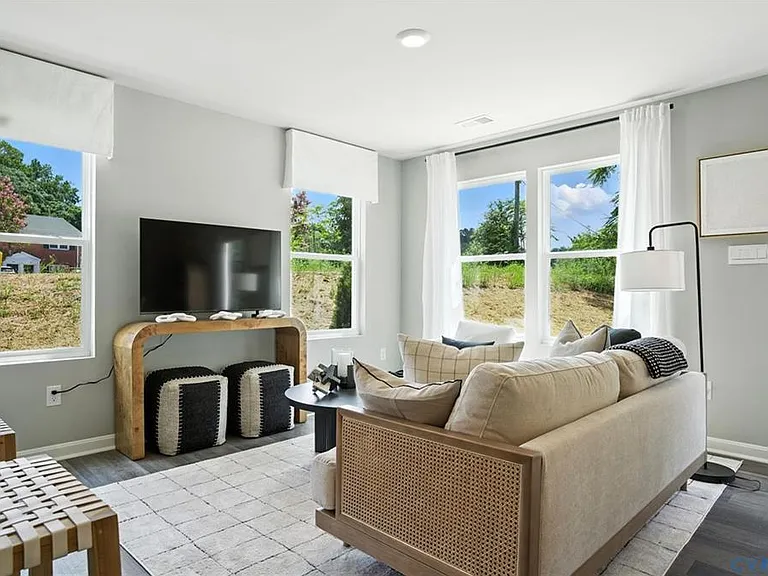 3587 Perrins Hill Way #1 — Photo 4