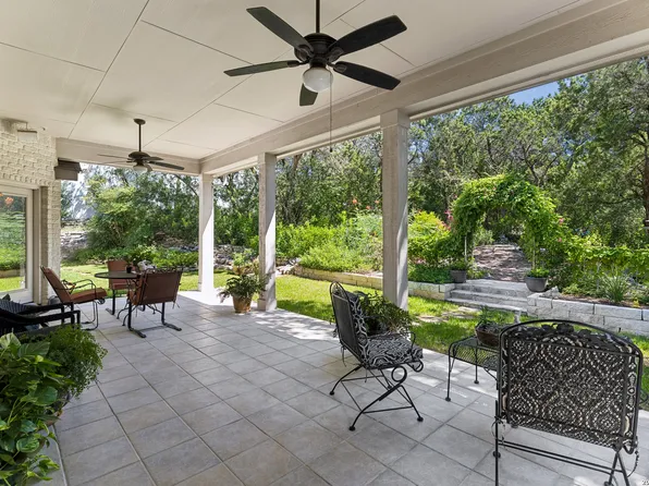 19002 Sweet Mary, San Antonio, TX 78255
