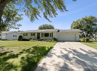 N7627 Carimaunee Dr, Portage, WI 53901