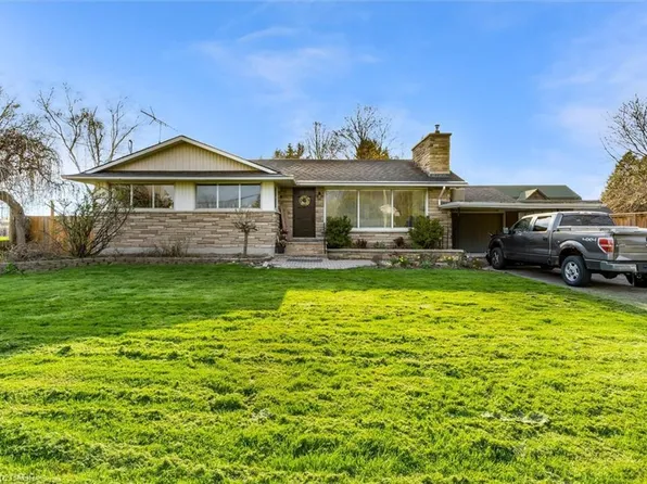 1267 Three Street Louth, Saint Catharines, ON L2R 6P9