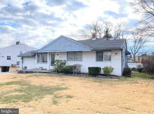 294 W Browning Rd, Bellmawr, NJ 08031