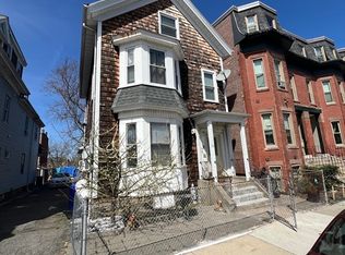 116 Brook Ave, Boston, MA 02125