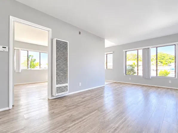 3002 Honolulu Ave #9, La Crescenta, CA 91214