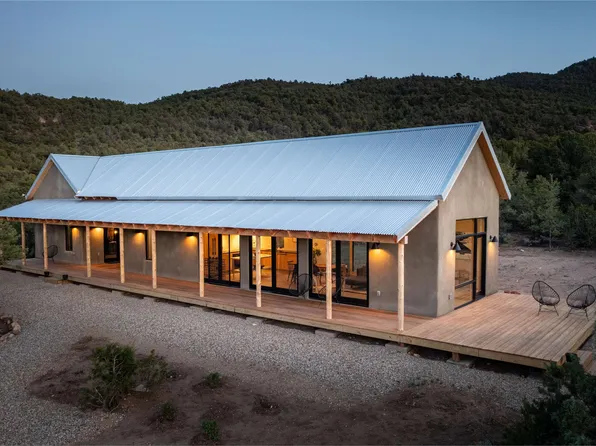 7018 State Road 518, Ranchos De Taos, NM 87557