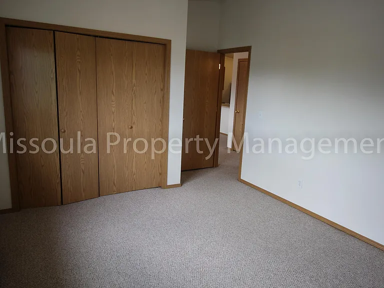 McDonald Ave Apts. — Photo 5