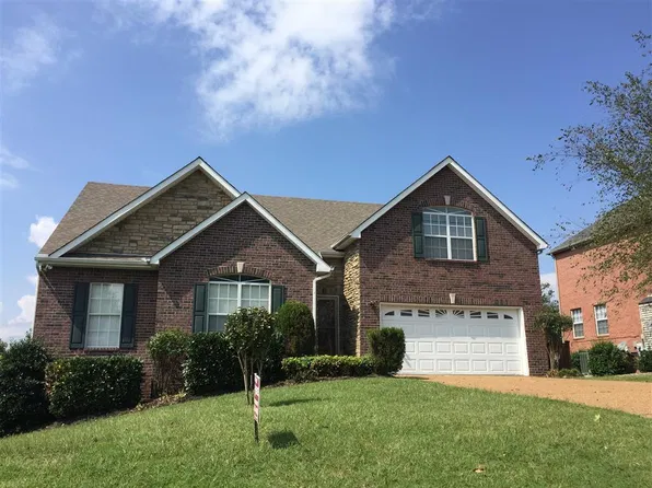 167 Grove Ln S, Hendersonville, TN 37075