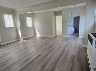 865 W 84th St, Los Angeles, CA 90044