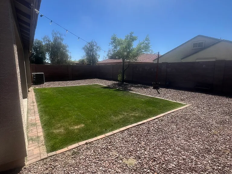 1923 N Renford Ln — Photo 9