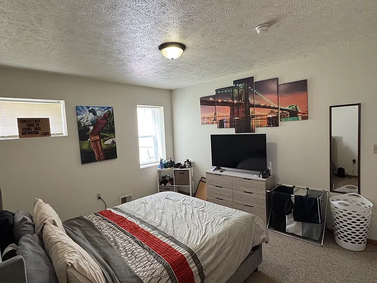 33 Ruth St #1 — Photo 7