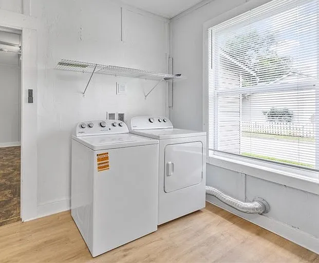 3701 Fairview St SW — Photo 11