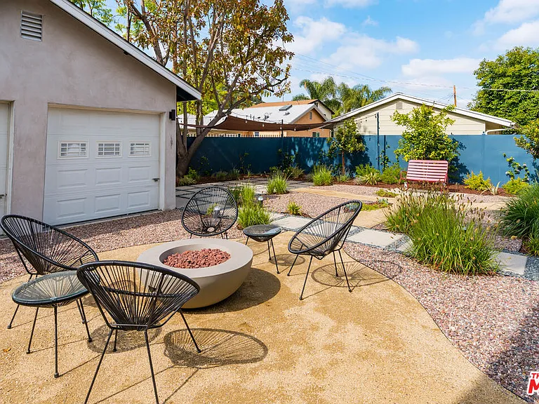 1460 Yosemite Dr — Photo 27