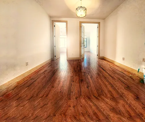 Rented by RELEASE NY | media 18