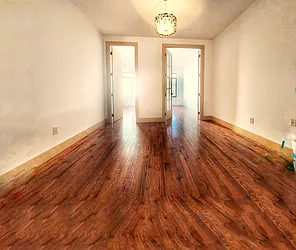 Rented by RELEASE NY