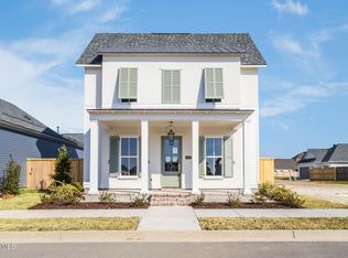 411 Bozeman Trl, Scott, LA 70583