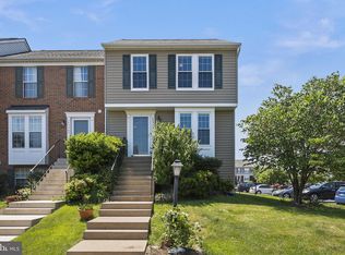 45363 Gable Sq, Sterling, VA 20164