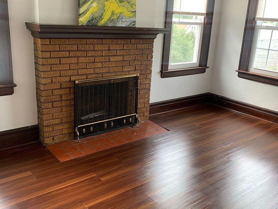 1st image of 124 Newark Ave #2