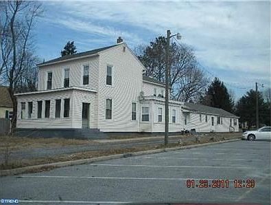 2nd image of 27 N Edgehill Ave