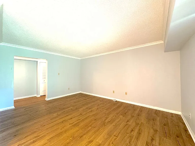 11606 Stoneview Sq #1B — Photo 9