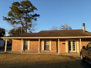 (Undisclosed Address), Thibodaux, LA 70301