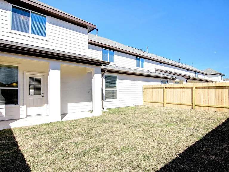 12350 Roy Mix Bohn Ln — Photo 7