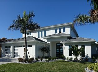 4342 SW 28th Place Cpe, Coral, FL 33914