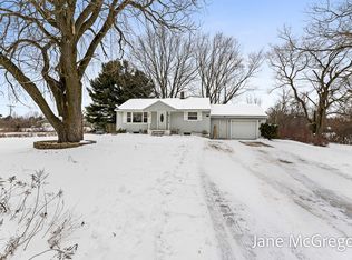 2740 W River Rd, Muskegon, MI 49445