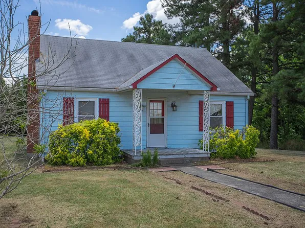 8118 James D Hagood Hwy, Scottsburg, VA 24589