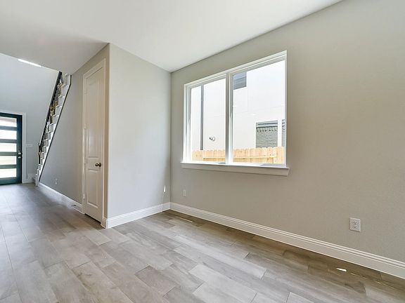 Homesite 2415 dining