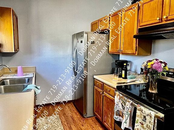 5th image of 2290 Bruno Cir