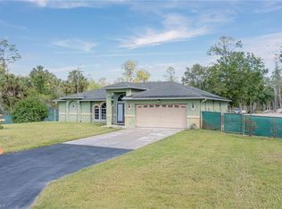 4745 26th Ave SE, Naples, FL 34117