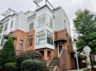 663 E 10th St, Charlotte, NC 28202